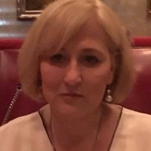 Meet your Posher, Angie